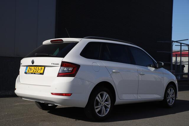 Skoda FABIA Combi 1.0 TSI 110pk Style Automaat/Carplay/Clima/LED