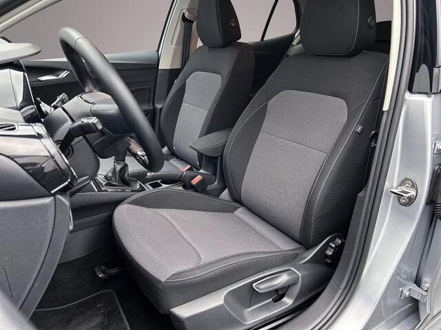 Skoda FABIA Ambition 1.0 TSI 95pk Cruise control, Airco, LED koplampen, App connect, DAB, Radio, Bluetooth, Parkeersensor achter