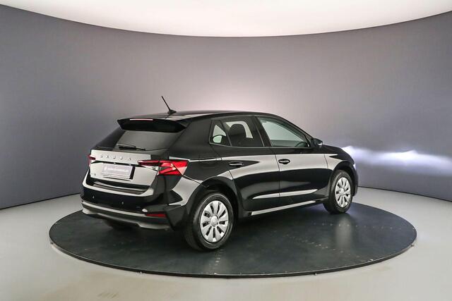 Skoda FABIA Ambition 1.0 TSI 95pk Cruise control, Airco, DAB, Radio, Bluetooth, LED koplampen, Parkeersensor achter, App connect