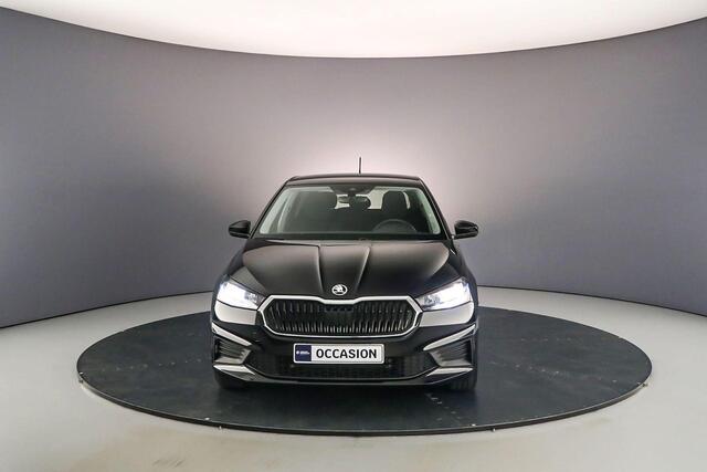 Skoda FABIA Ambition 1.0 TSI 95pk Cruise control, Airco, DAB, Radio, Bluetooth, LED koplampen, Parkeersensor achter, App connect