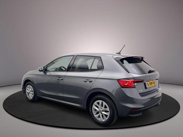 Skoda FABIA Ambition 1.0 TSI 110pk DSG Automaat Cruise control, App connect, Airco, DAB, Radio, LED koplampen, Parkeersensor achter