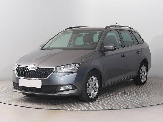 Skoda FABIA Combi 1.0 TSI Ambition | VERWACHT | Navi by App | PDC | 15" | Licht- regensensor | Clima