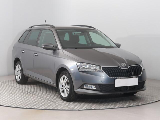 Skoda FABIA Combi 1.0 TSI Ambition | VERWACHT | Navi by App | PDC | 15" | Licht- regensensor | Clima