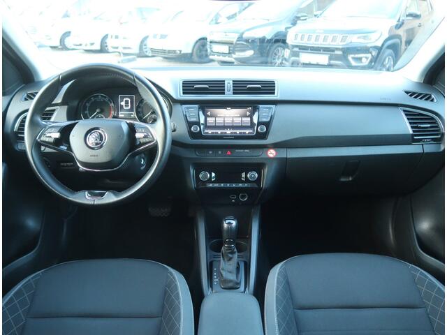 Skoda FABIA Combi 1.0 TSI Ambition | VERWACHT | Navi by App | PDC | 15" | Licht- regensensor | Clima