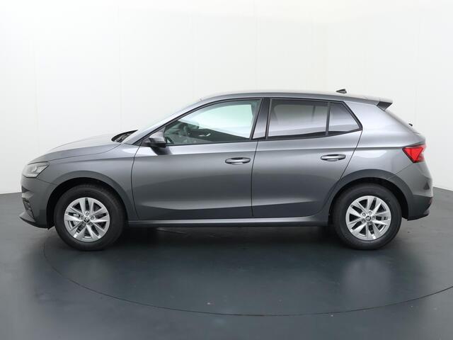 Skoda FABIA Selection 1.0 TSI 95 PK | Apple CarPlay / Android Auto | Parkeersensoren | 15'' Lichtmetalen velgen | Cruise control | Getint glas |