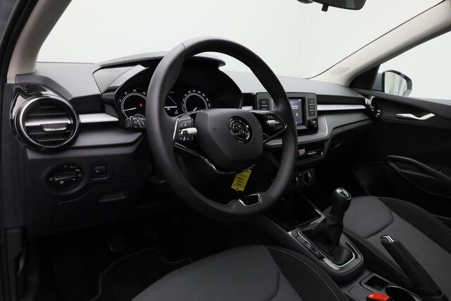 Skoda FABIA 1.0 MPI 80 pk Ambition | Parkeersensoren achter | Apple Carplay / Android Auto | Cruise Control