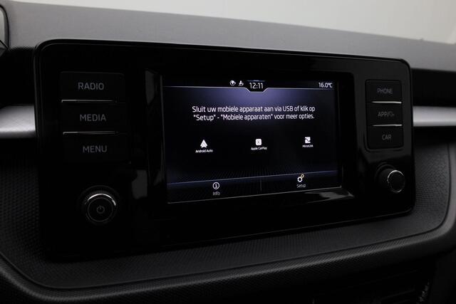 Skoda FABIA 1.0 MPI 80 pk Ambition | Parkeersensoren achter | Apple Carplay / Android Auto | Cruise Control