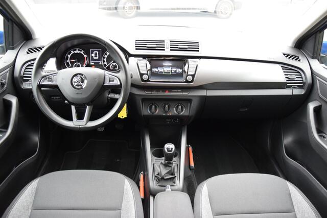 Skoda FABIA Combi 1.0 TSI 96PK Business Edition | Org. NL | BOVAG Garantie | Navigatie | Apple Carplay/Android Auto | 16'' Velgen | PDC Achter | LED Dagrijverlichting | Cruise Control |