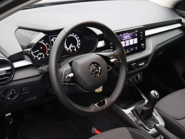 Skoda FABIA Ambition 1.0 TSI 95pk Cruise control, Airco, DAB, Radio, Bluetooth, Parkeersensor achter, LED koplampen, App connect