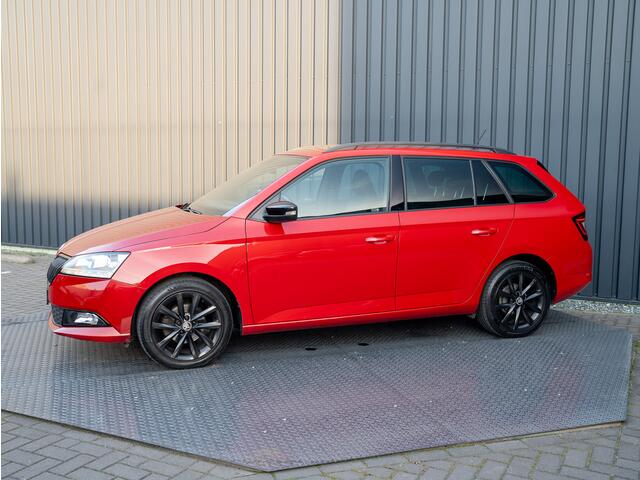 Skoda FABIA Combi 1.0 TSI Sport Business | Stoelverwarming | Parkeersensoren V&A | Prijs Rijklaar!!