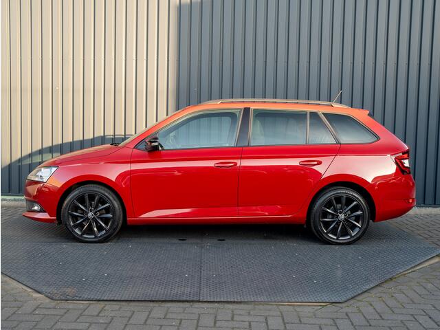 Skoda FABIA Combi 1.0 TSI Sport Business | Stoelverwarming | Parkeersensoren V&A | Prijs Rijklaar!!