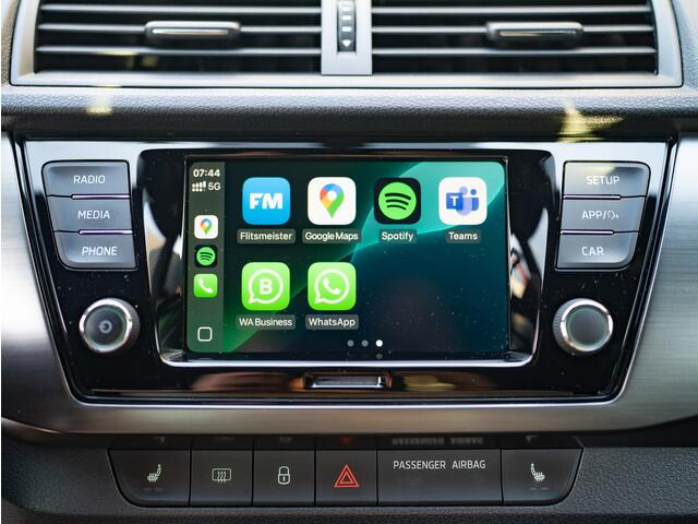 Skoda FABIA Combi 1.0 TSI Sport Business | Stoelverwarming | Parkeersensoren V&A | Prijs Rijklaar!!