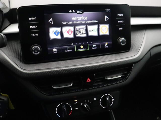 Skoda FABIA Ambition 1.0 TSI 95pk Cruise control, Airco, Parkeersensor achter, Radio, DAB, Bluetooth, LED koplampen, App connect