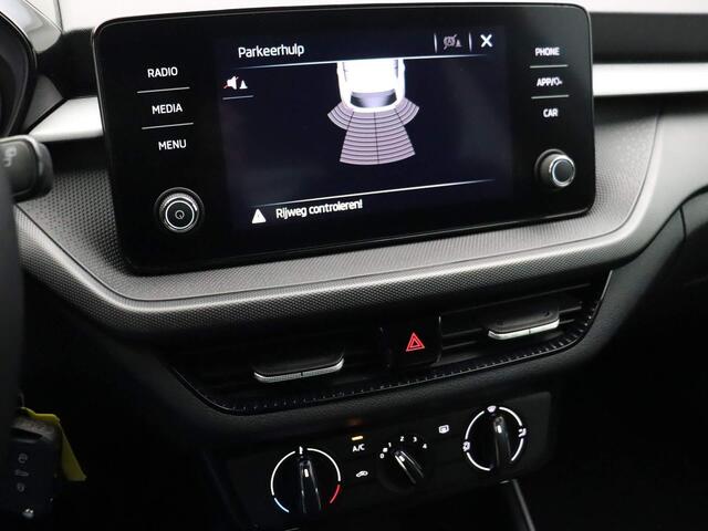 Skoda FABIA Ambition 1.0 TSI 95pk Cruise control, Airco, Parkeersensor achter, Radio, DAB, Bluetooth, LED koplampen, App connect