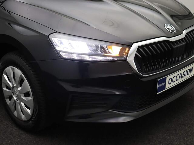 Skoda FABIA Ambition 1.0 TSI 95pk Cruise control, Airco, Parkeersensor achter, Radio, DAB, Bluetooth, LED koplampen, App connect