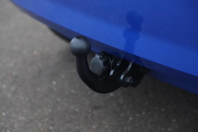 Skoda FABIA 1.0 Active Trekhaak Radio Bluetooth Airco Cruise Control Elektrische Ramen