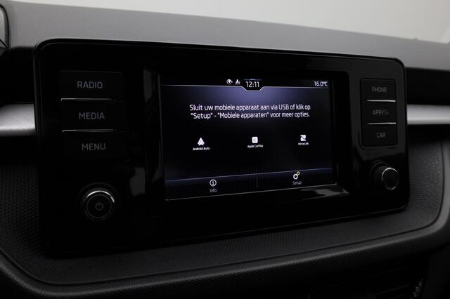 Skoda FABIA 1.0 MPI 80 pk Ambition | Parkeersensoren achter | Apple Carplay / Android Auto | Cruise Control