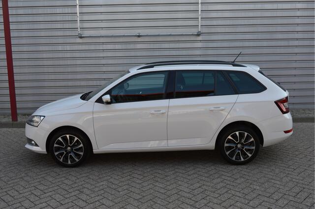 Skoda FABIA Combi 1.0 TSI Business Edition O.a: Clima, Haak, PDC, Carplay, Stoelverw, Rijklaar, Etc. All-in prijs!