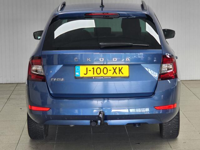 Skoda FABIA Combi 1.0 TSI Ambition/ Trekhaak/ Navi/ Apple + Android/ DAB+/ Airco/ Cruise/ Elek. pakket/ Isofix/ Bluetooth/ Multi. LEDER. Stuur/ Mistl./ PDC/ Dakrails/ Extra getint glas/ LED Dagrijverl.