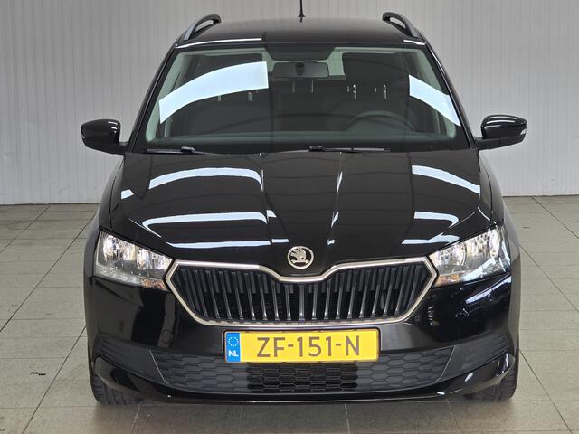 Skoda FABIA Combi 1.0 Active/ Facelift/ Airco/ Cruise/ Elek. pakket/ Isofix/ Bluetooth/ USB/ Dakrails/ Getint glas/ LED Dagrijverl.