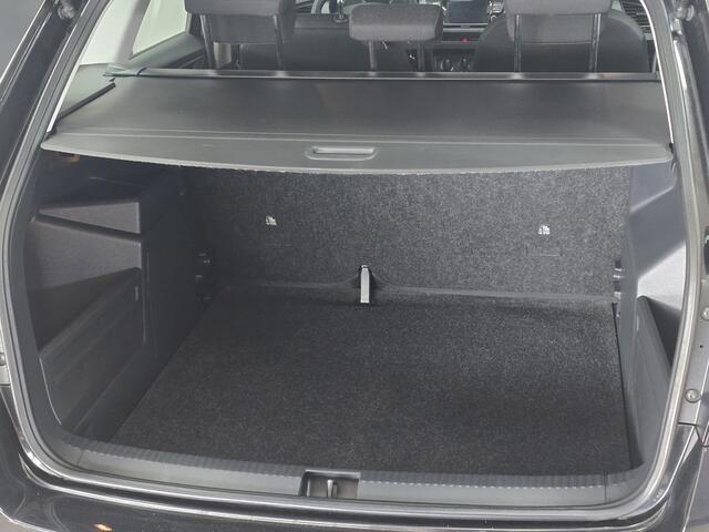 Skoda FABIA Combi 1.0 Active/ Facelift/ Airco/ Cruise/ Elek. pakket/ Isofix/ Bluetooth/ USB/ Dakrails/ Getint glas/ LED Dagrijverl.