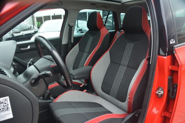 Skoda FABIA Combi 1.0 TSI Monte Carlo | Navigatie | DAB+ | Clima | Panoramadak | NL auto!! |