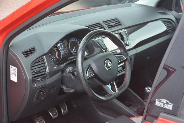 Skoda FABIA Combi 1.0 TSI Monte Carlo | Navigatie | DAB+ | Clima | Panoramadak | NL auto!! |