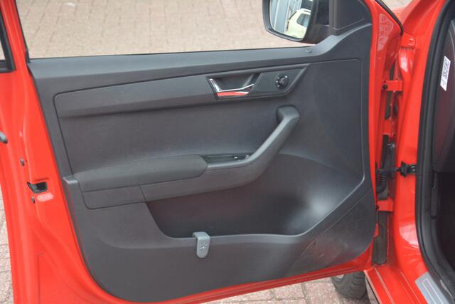 Skoda FABIA Combi 1.0 TSI Monte Carlo | Navigatie | DAB+ | Clima | Panoramadak | NL auto!! |