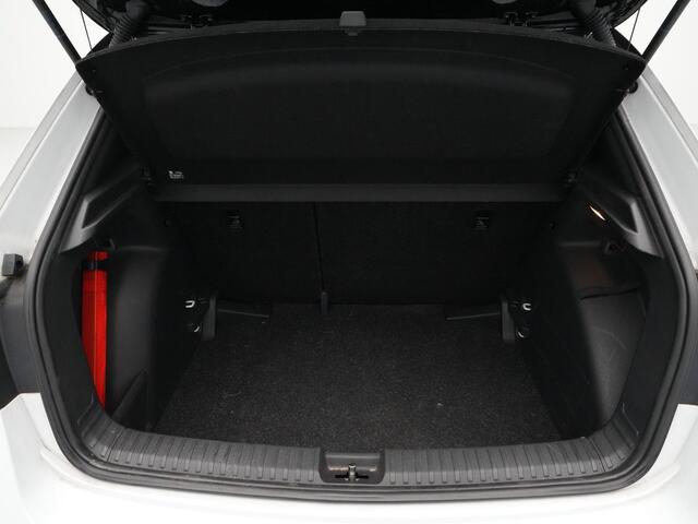 Skoda FABIA 1.0 TSI 95pk Monte Carlo Navi via App Virtual Cockpit Cruise Pdc 297