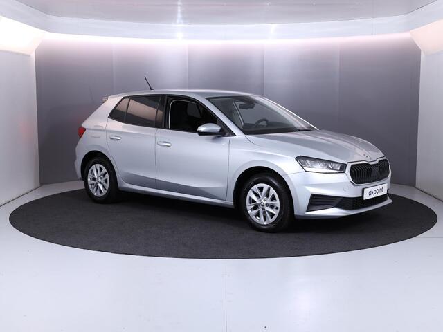 Skoda FABIA 1.0 TSI Ambition 95 pk | Verlengde garantie | Navigatie via App | Parkeersensoren achter | Cruise control | LED koplampen |