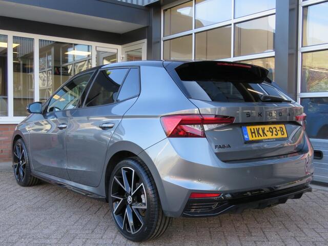 Skoda FABIA 1.0 TSI 115pk MONTE CARLO / Glazen dak / 18 Inch / Camera / FABR