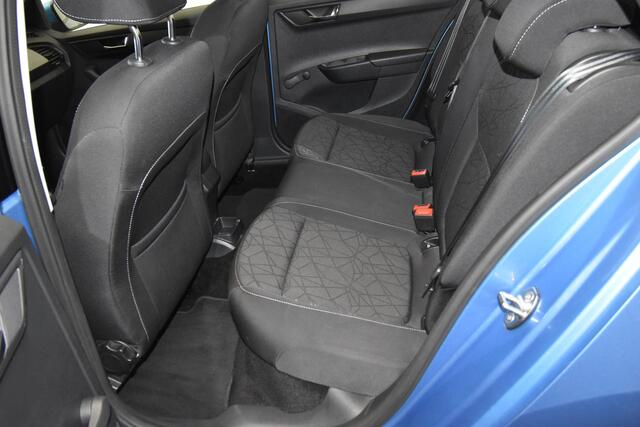Skoda FABIA 1.0 TSI Clever , CLIMATRONIC , CR CONTROL , NAVI , PDC A , LMV15