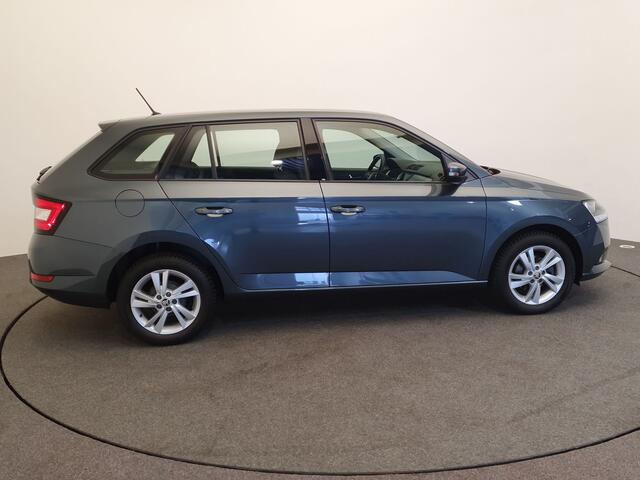Skoda FABIA Combi 1.0 TSI Business Edition Camera, Cruise control