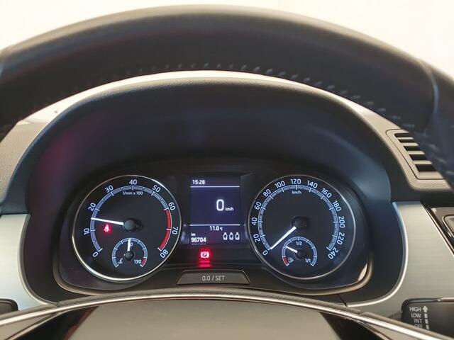 Skoda FABIA Combi 1.0 TSI Business Edition Camera, Cruise control