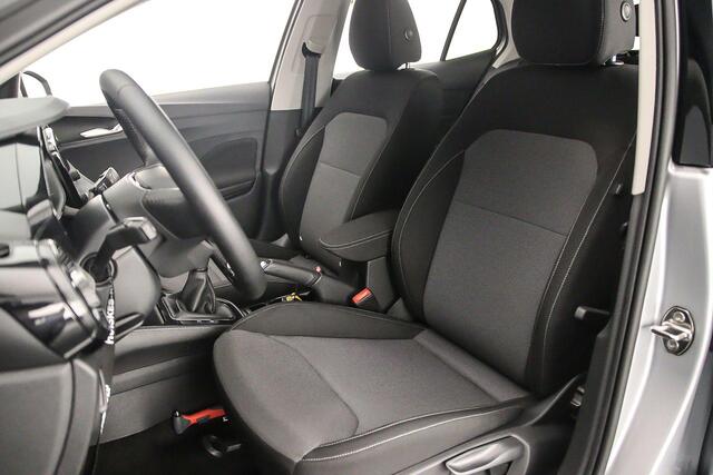Skoda FABIA Selection 1.0 TSI 95pk Cruise control, Parkeersensor achter, Airco, DAB, Radio, App connect, Bluetooth, LED koplampen