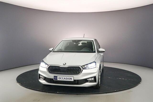 Skoda FABIA Selection 1.0 TSI 95pk Cruise control, Parkeersensor achter, Airco, DAB, Radio, App connect, Bluetooth, LED koplampen