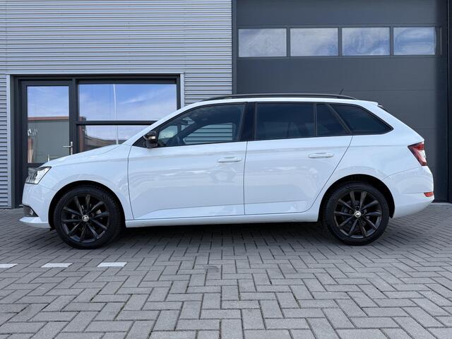 Skoda FABIA Combi 1.0 TSI Sport Business ?Nieuw model ?Sportstoelen Alcantara ?Navigatie ?Apple Carplay & Android Auto ?Keyless ?Climate ?Cruise ?Parkeersensoren ?Lichtmetaal ?Dealer onderhouden