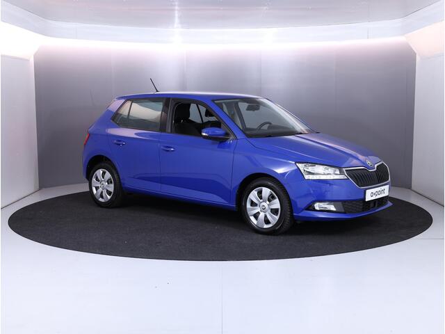 Skoda FABIA 1.0 TSI Ambition 95 pk | Navigatie via App | Parkeersensoren achter | Cruise control | Apple Carplay/Android Auto |