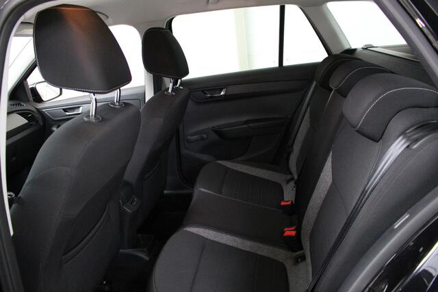 Skoda FABIA Combi 1.0 TSI Business Edition Airco | Centrale vergrendeling | Cruise Control | App connect
