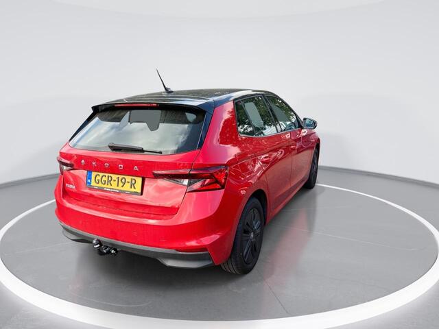 Skoda FABIA 1.0 Tsi 110pk DSG Business Edition · Trekhaak · Apple/Android Car Play · P-Sensoren · Cruise Control · 16'' Inch ·