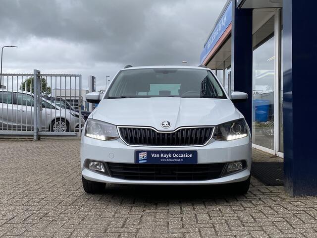 Skoda FABIA Combi 1.2 TSI JOY / NL-Auto / Cruise-Control / Stoelverwarming / Velours-Alcantara / Climate-Control / DAB Radio-Bluetooth / Armsteun-Voor / Getint-Glas / Elektr.-Pakket / PDC-Achter / 15'' LMV / ENZ.