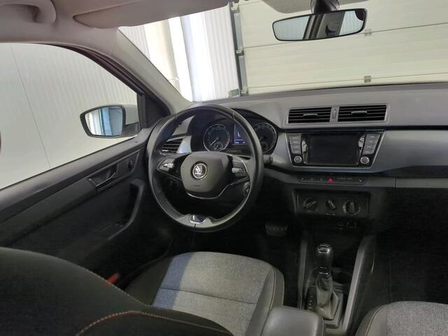 Skoda FABIA Combi 1.0 TSI DSG Business Edition Trekhaak Navigatie Apple Carplay/Android Auto Parkeersensoren achter Stoelverwarming Cruise Control Airco