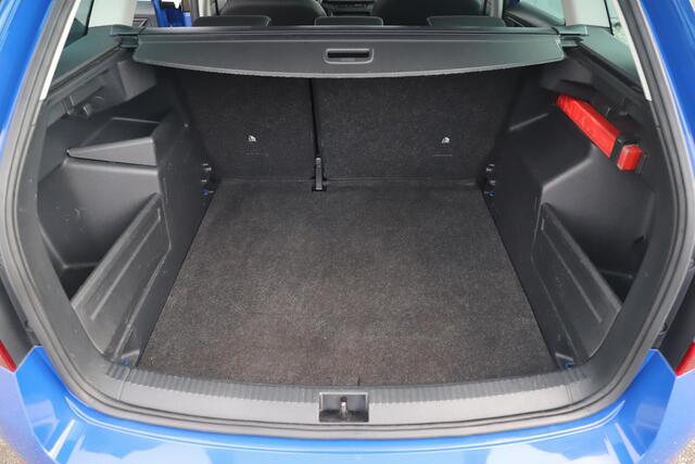 Skoda FABIA Combi 1.0 TSI Business Edition 95PK Trekhaak 16 inch LMV Navigatie Carplay Android Airco Cruise Control Parkeersensor