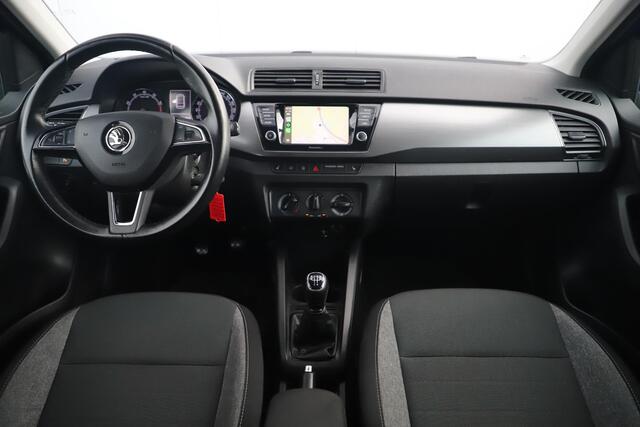 Skoda FABIA Combi 1.0 TSI Business Edition 95PK Trekhaak 16 inch LMV Navigatie Carplay Android Airco Cruise Control Parkeersensor