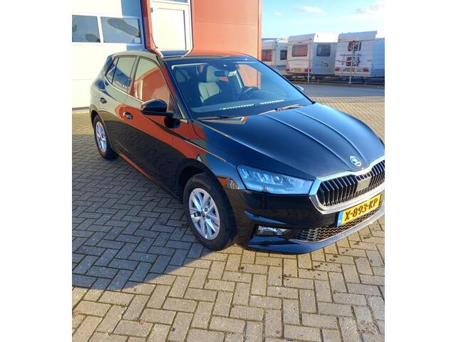 Skoda FABIA 1.0 TSI Business Edition Trekhaak | LED | NAVI | Digidash | LMV 15" | 1e eig | NL auto