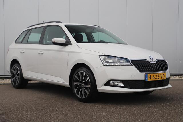 Skoda FABIA Combi 1.0 TSI Business Edition 95PK 16 inch LMV Carplay Android Navigatie Airco Cruise Control Parkeersensor