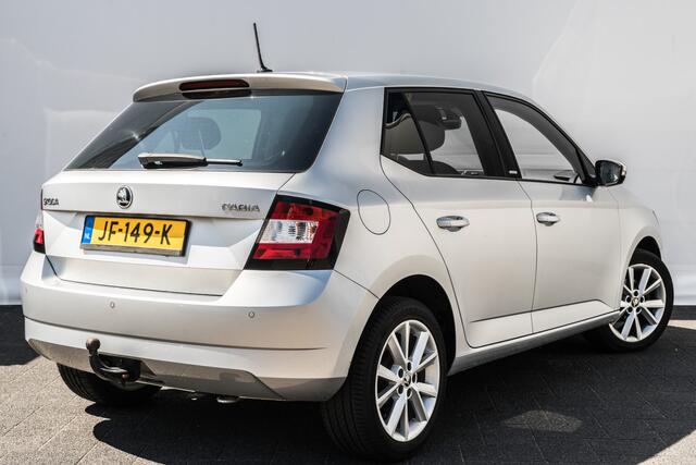 Skoda FABIA 1.2 TSi 90 Pk JOY | Trekhaak | Xenon | 16 inch LMV | Climate Control