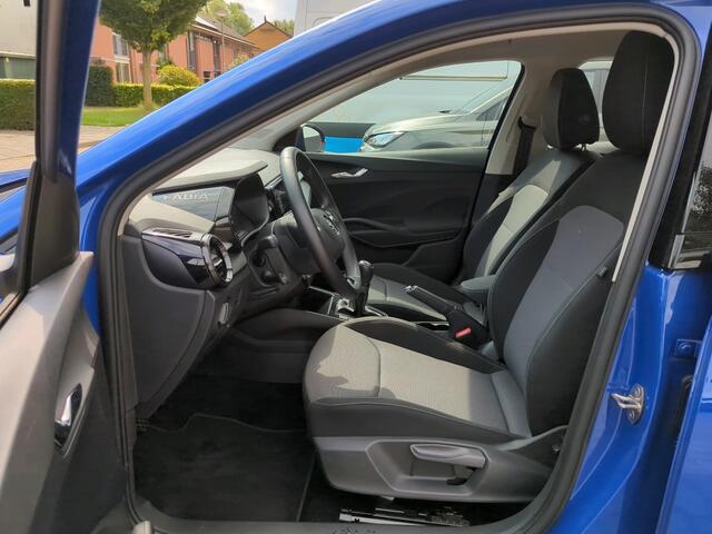 Skoda FABIA 1.0 TSI 95pk Ambition / Navigatie via App Connect / Cruise Control / Parkeersensoren