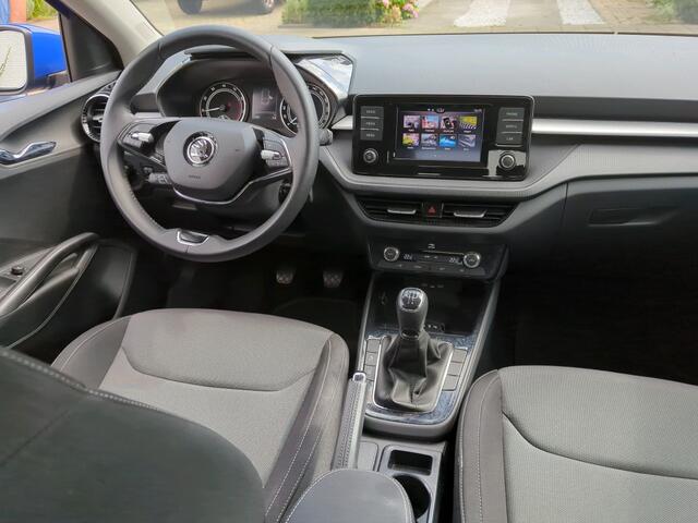 Skoda FABIA 1.0 TSI 95pk Ambition / Navigatie via App Connect / Cruise Control / Parkeersensoren