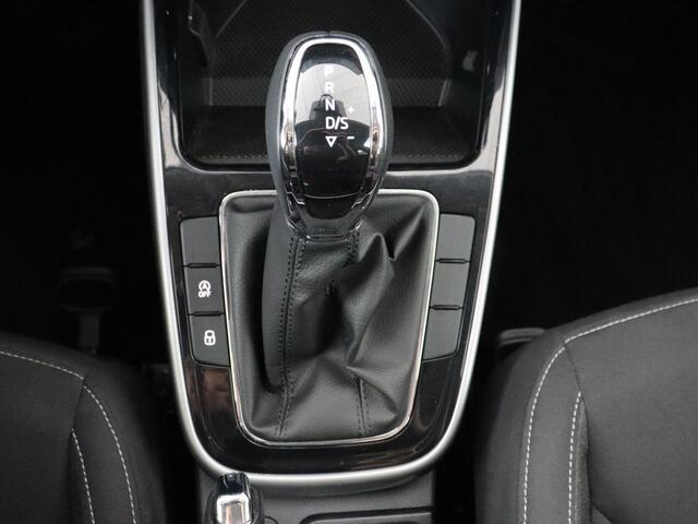 Skoda FABIA 1.0 TSI Business Edition | Carplay | Navigatie | Full LED | Digital Cockpit | Climate control | Parkeerhulp | Cruise control | Sfeerverlichting | DAB | Getint glas